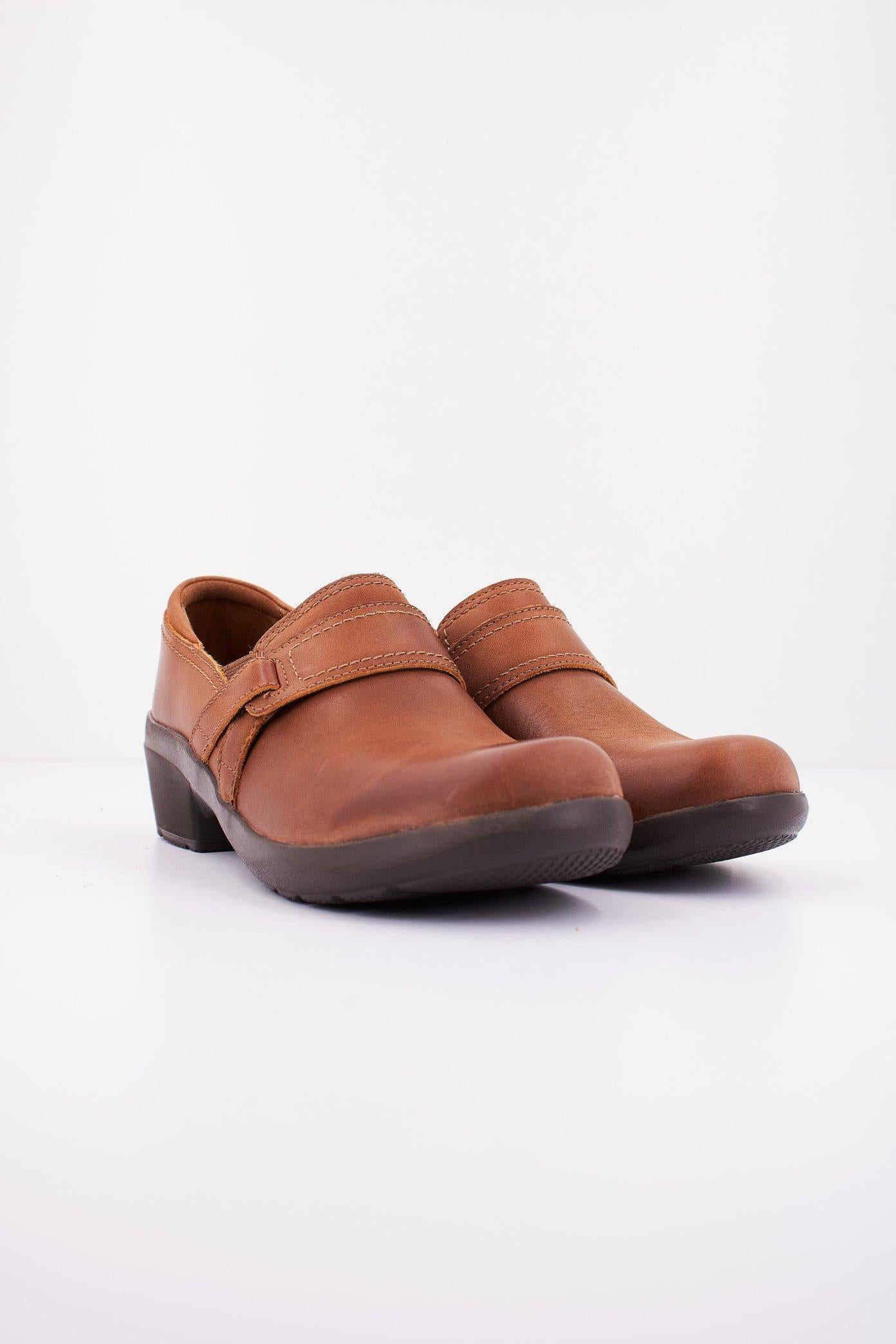 CLARKS ANGIE POPPY en color MARRON (2)