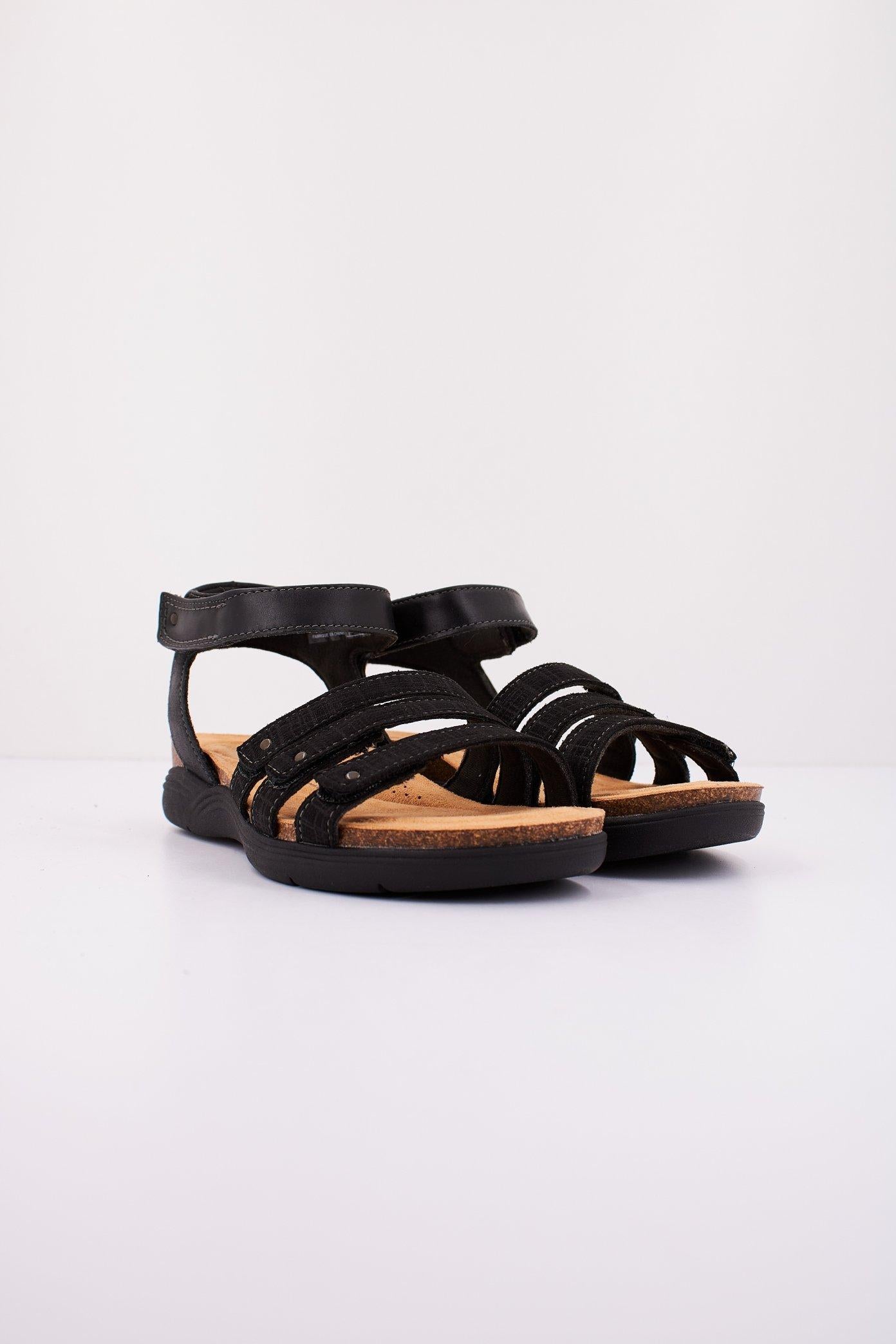CLARKS APRIL DOVE en color NEGRO (2)
