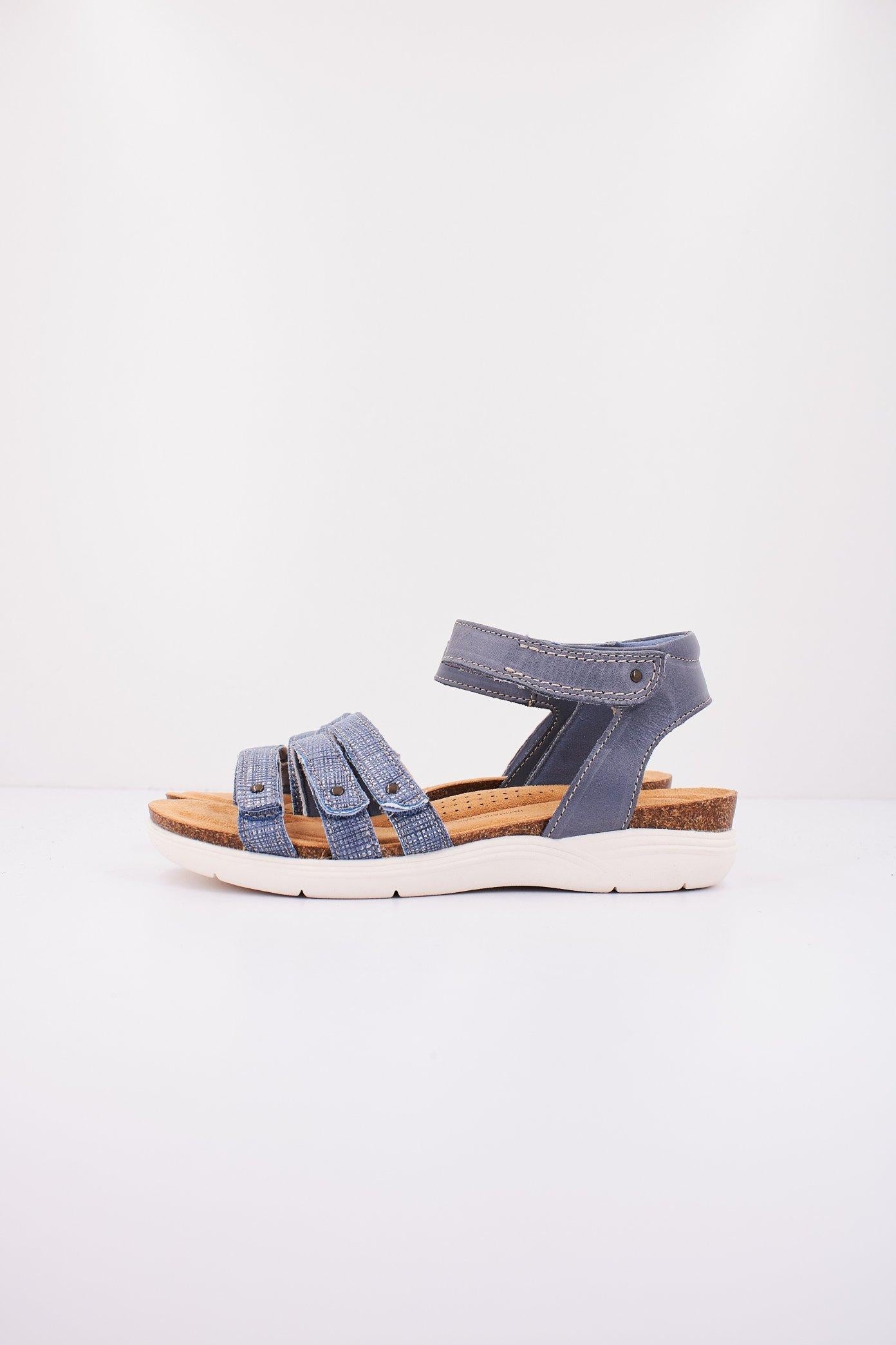 CLARKS APRIL DOVE en color AZUL (1)