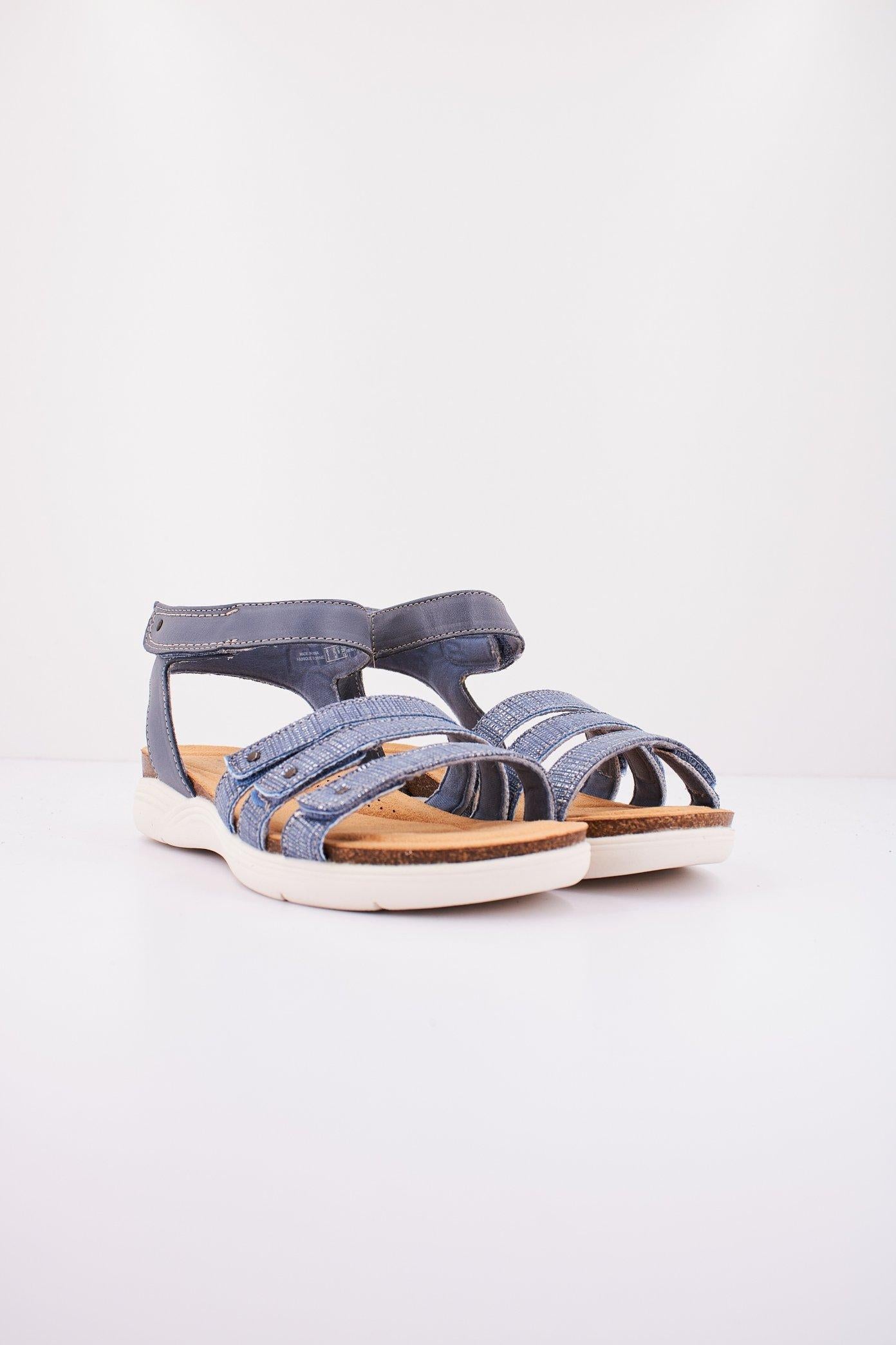 CLARKS APRIL DOVE en color AZUL (2)