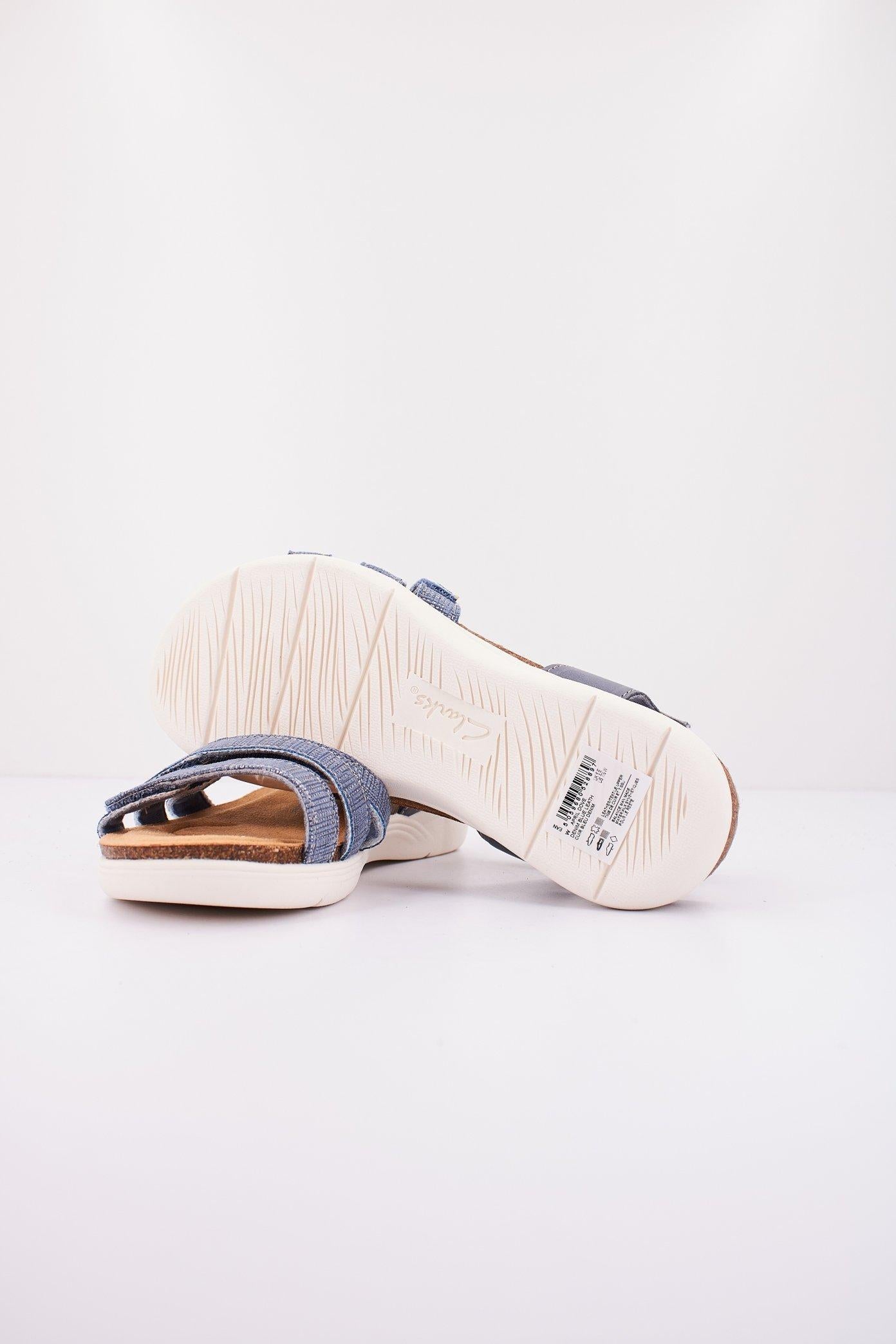 CLARKS APRIL DOVE en color AZUL (4)