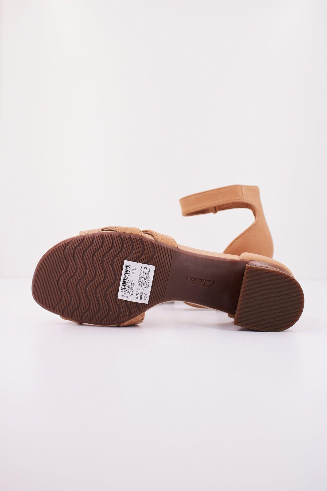 CLARKS DESIRAE LILY en color MARRON CLARO (4)
