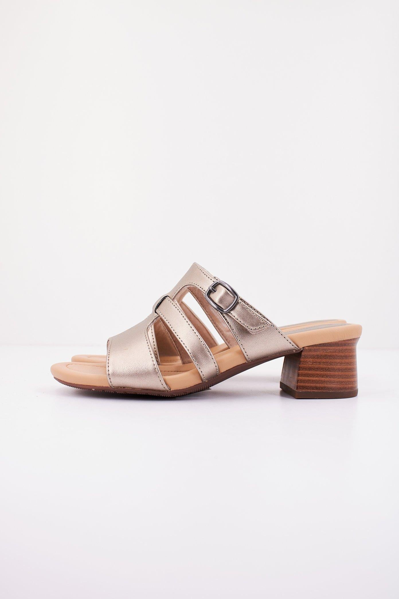 CLARKS DESIRAE PALM en color BRONCE (1)