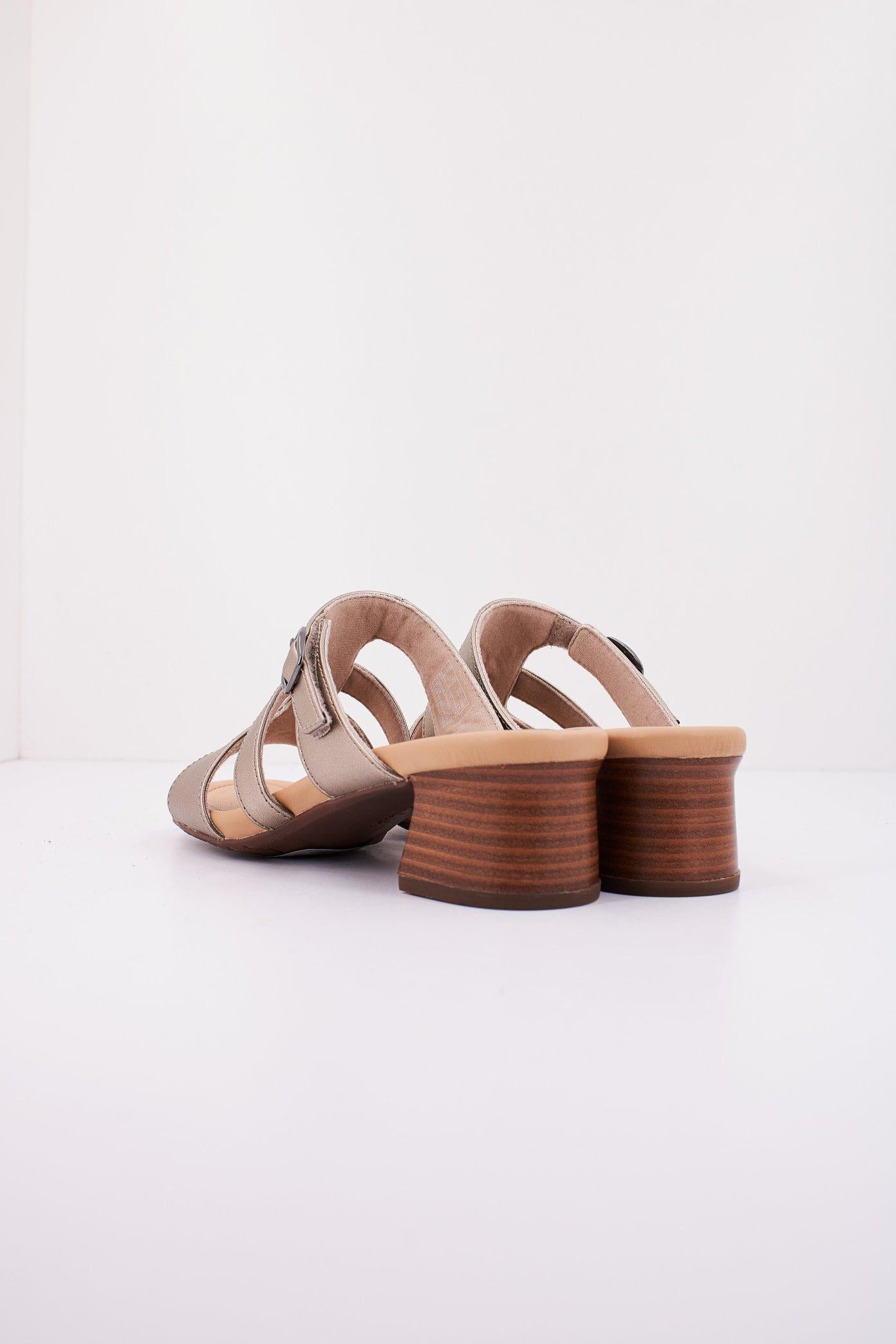 CLARKS DESIRAE PALM en color BRONCE (3)