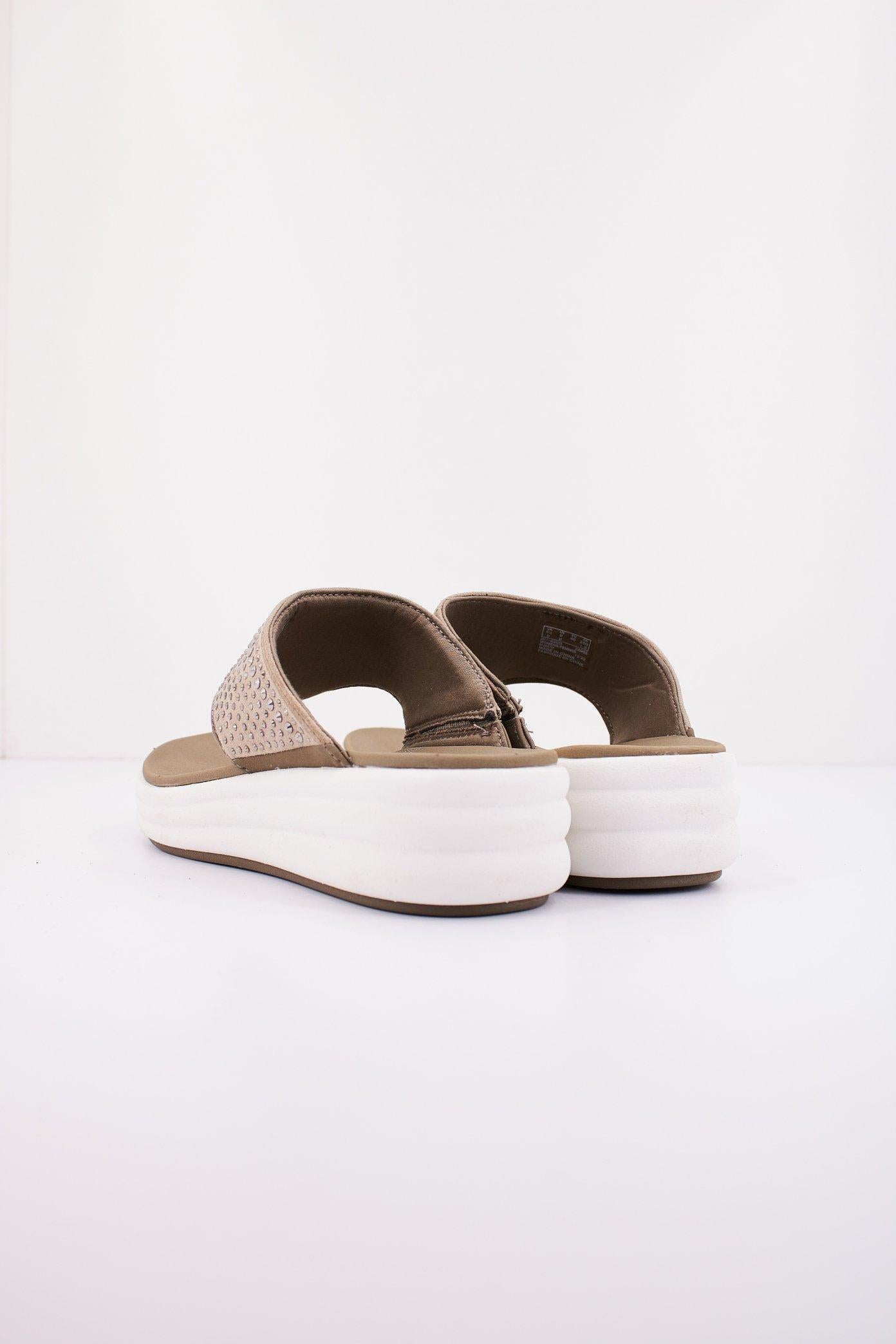 CLARKS DRIFT JAUNT en color VERDE (3)