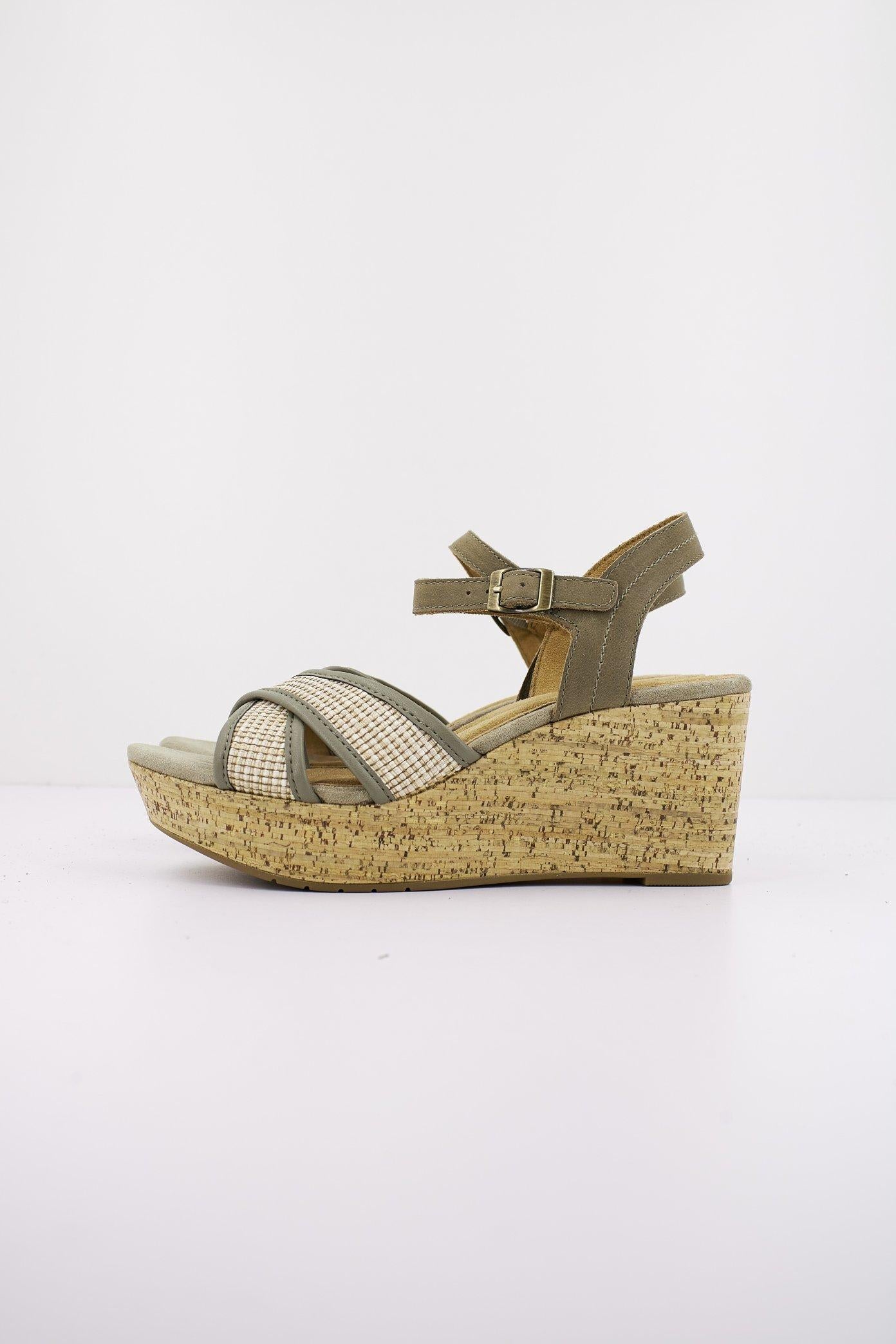 CLARKS C en color VERDE (1)