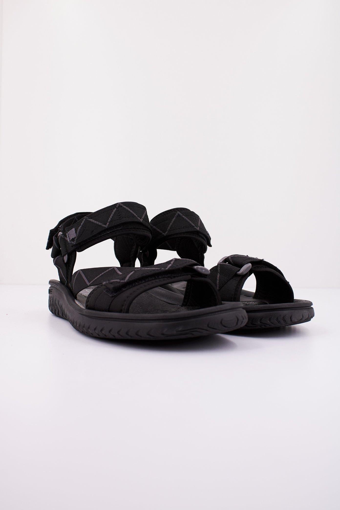 CLARKS WESLEY TRAIL en color NEGRO (2)