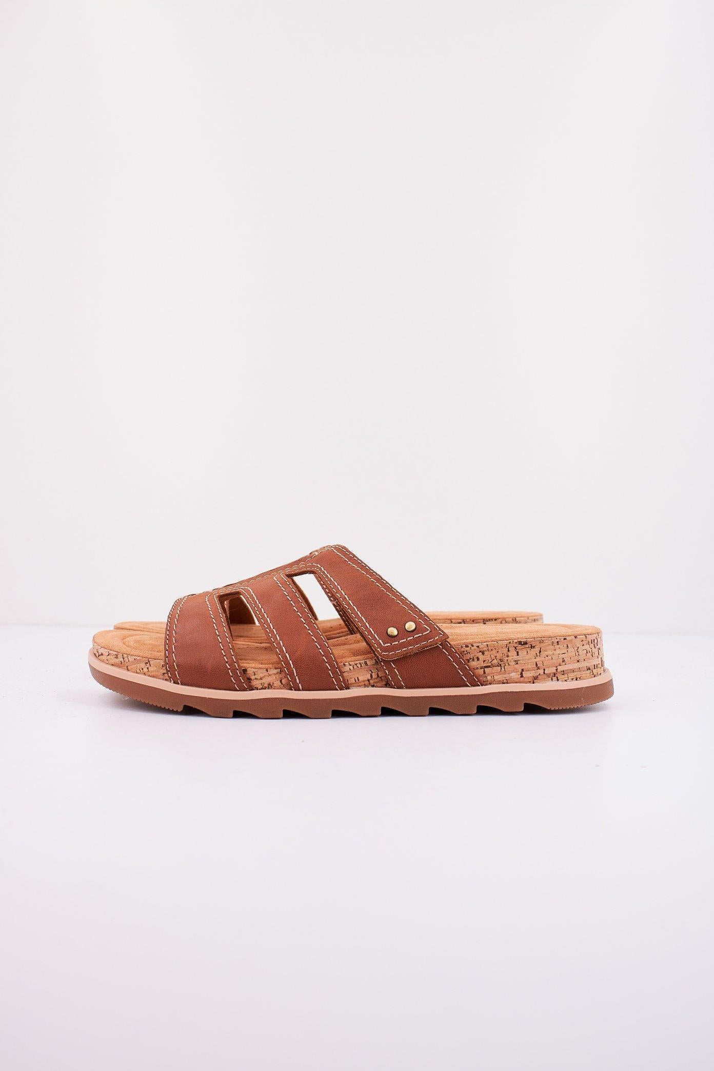 CLARKS YACHT CORAL en color MARRON (1)