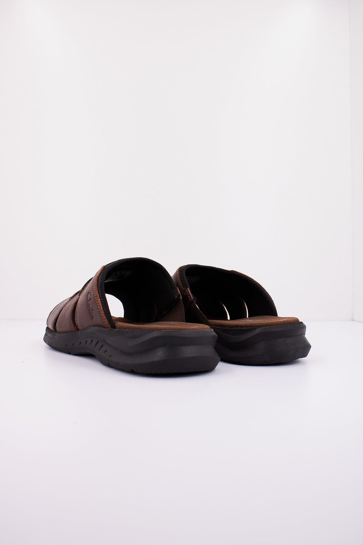 CLARKS WALKFORD EASY en color MARRON (3)