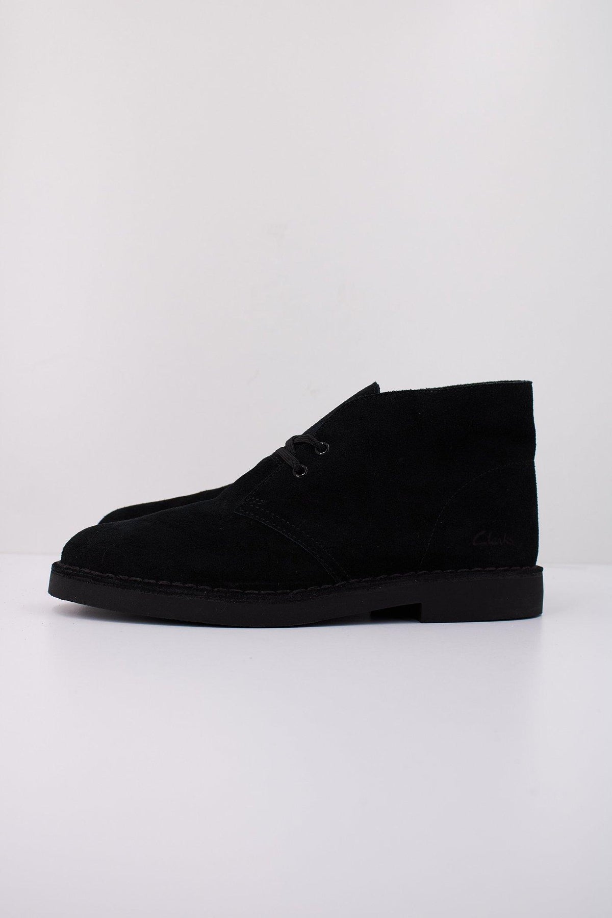 CLARKS DESERT BT EVO en color NEGRO (1)