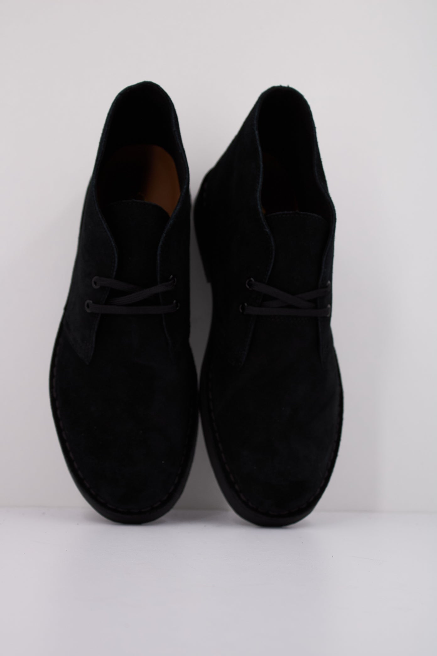 CLARKS DESERT BT EVO en color NEGRO (3)