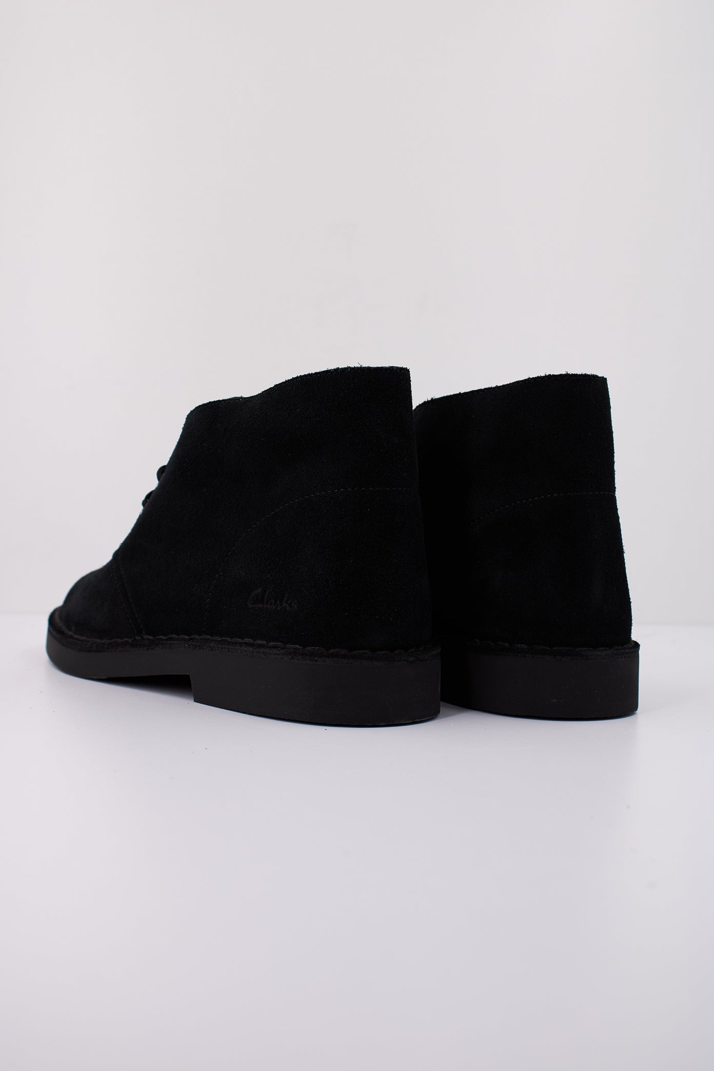 CLARKS DESERT BT EVO en color NEGRO (4)
