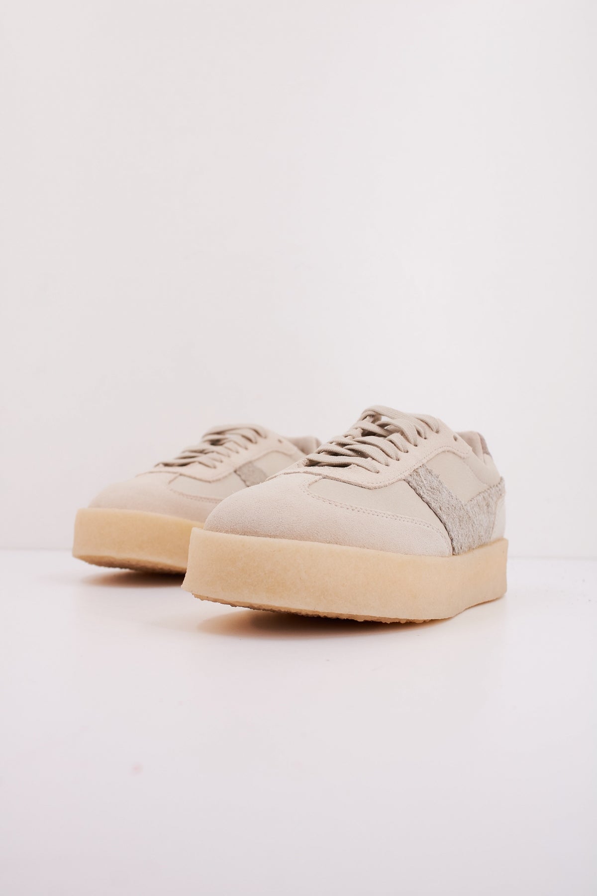 CLARKS TOR en color BEIS (2)
