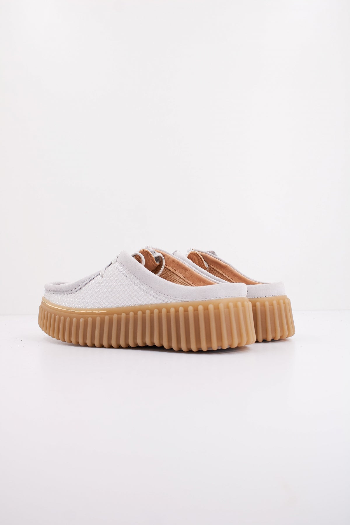 CLARKS TORHILL MULE en color PLATA (4)