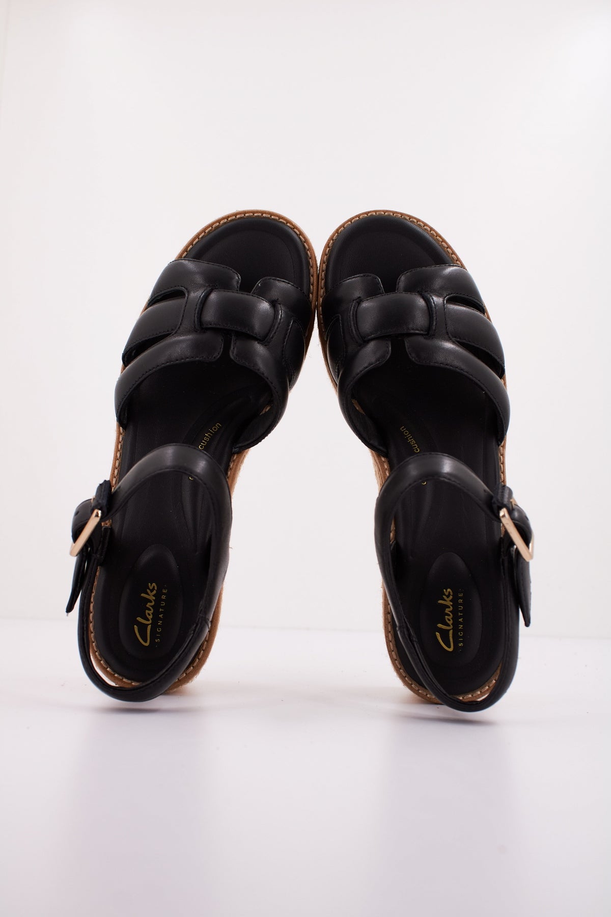 CLARKS COLEDALE STRAP en color NEGRO (3)