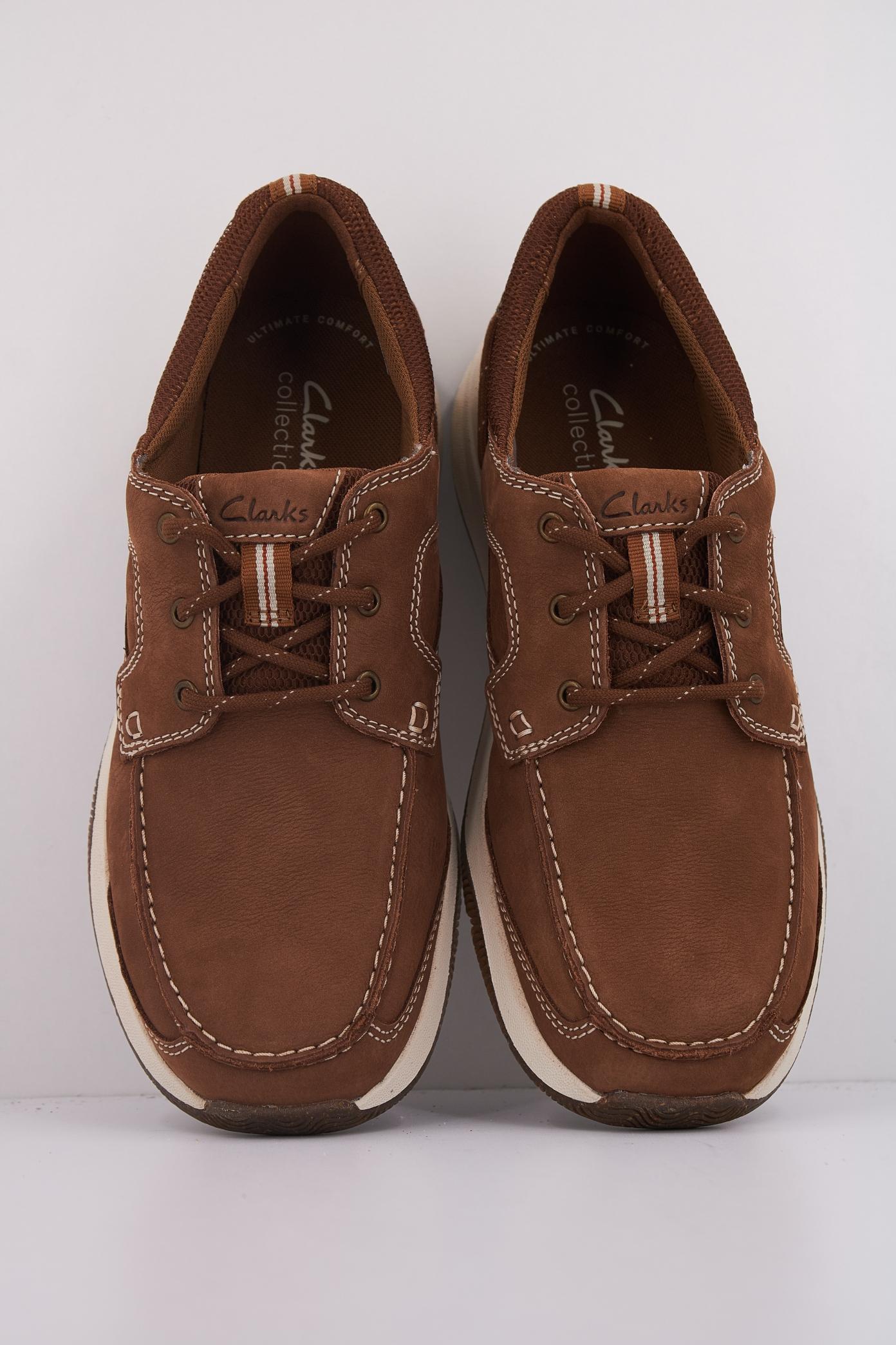 CLARKS SAILVIEW LACE en color MARRON (3)