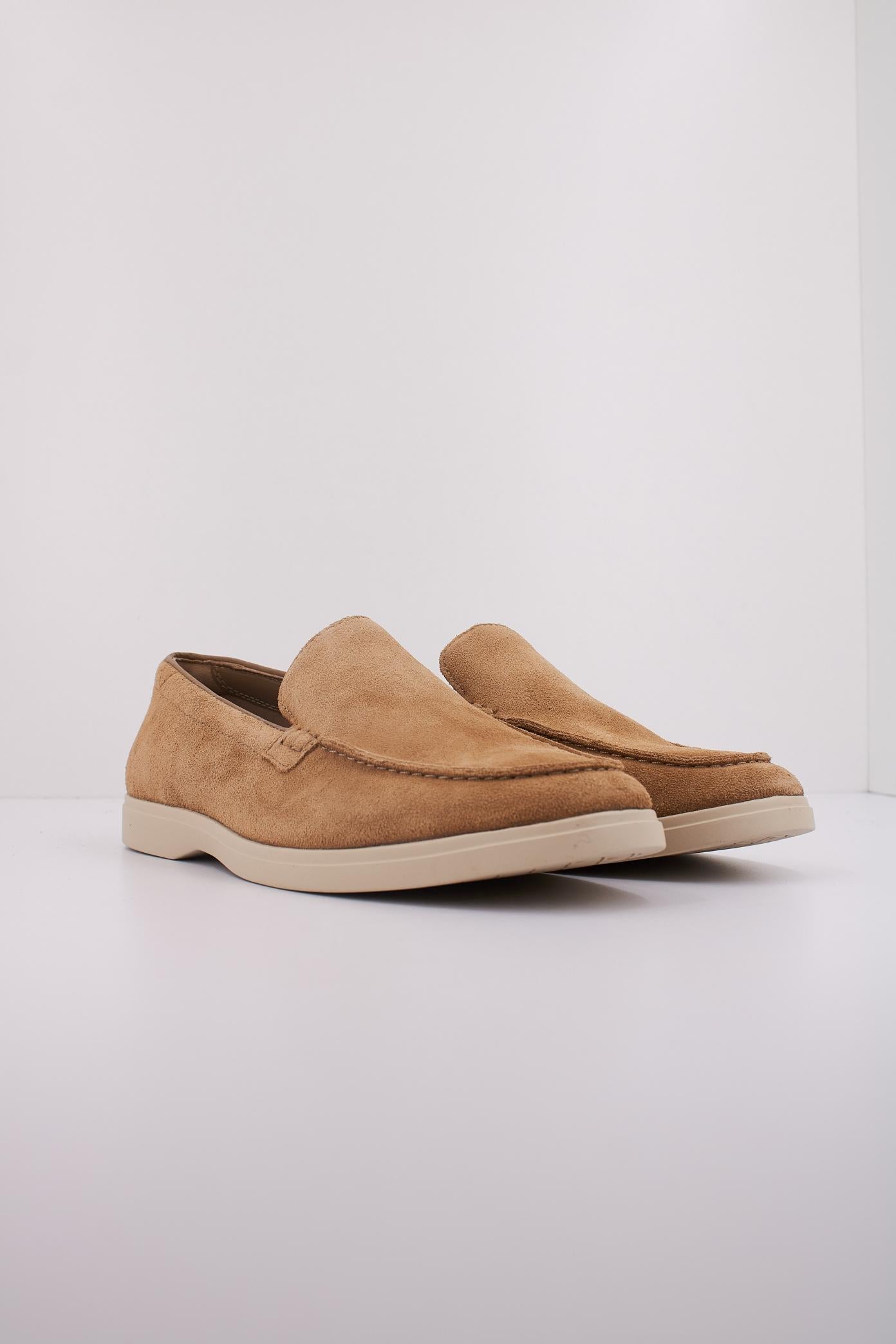 CLARKS TORFORD EASY en color MARRON CLARO (2)