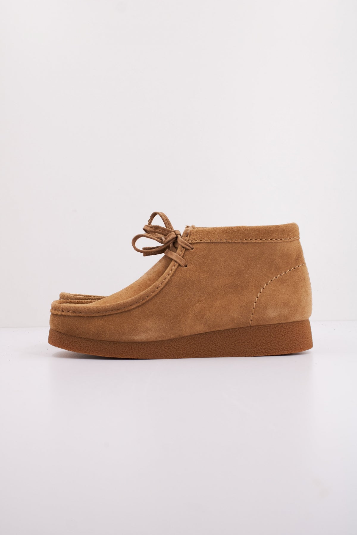 CLARKS WALLABEE EVOBT en color MARRON CLARO (1)