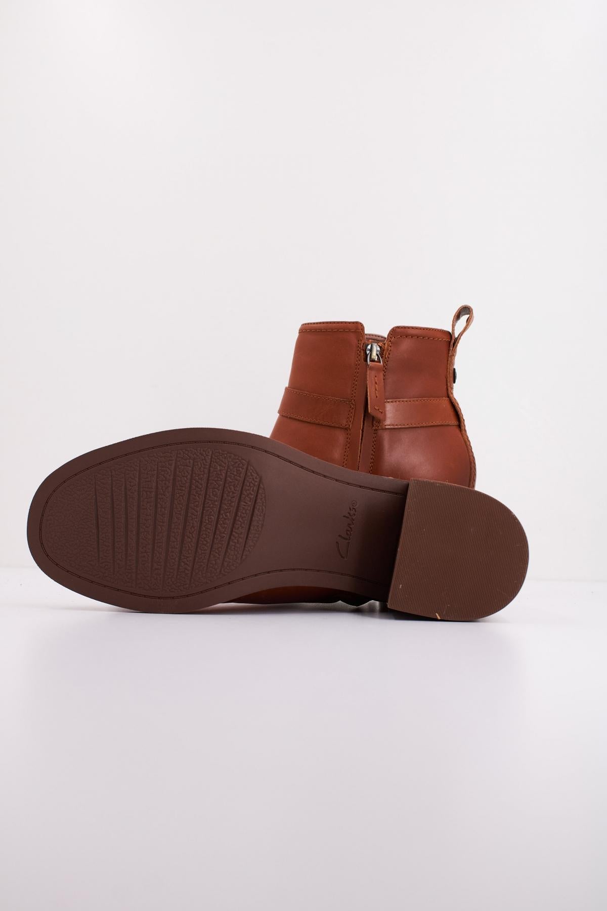 CLARKS CHAMBERLY TRIM en color MARRON (5)