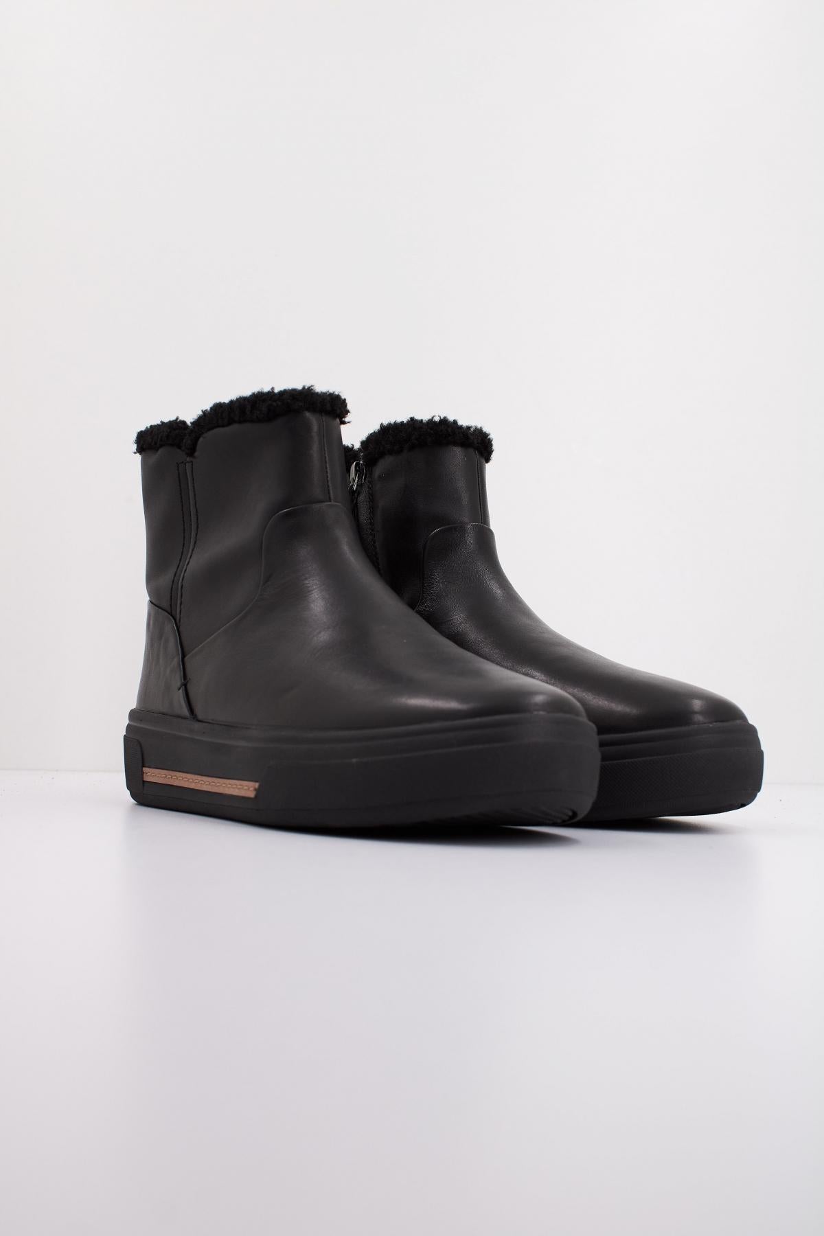 CLARKS HOLLYHOCK LANE en color NEGRO (2)