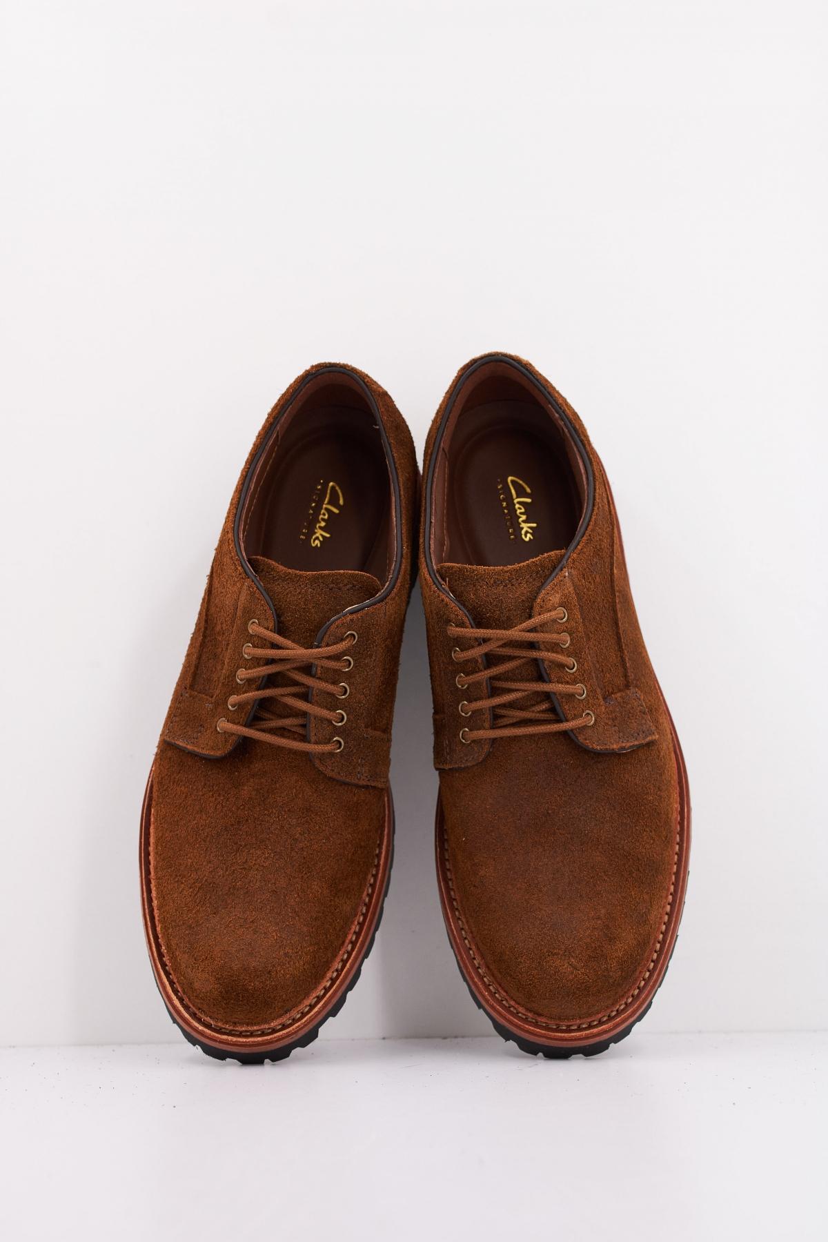 CLARKS RIDGE LO en color MARRON (3)