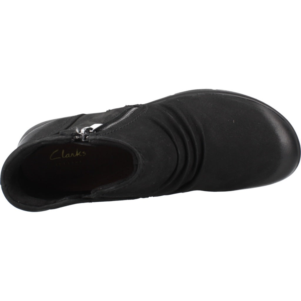 CLARKS CERTINA RUBY en color NEGRO (7)