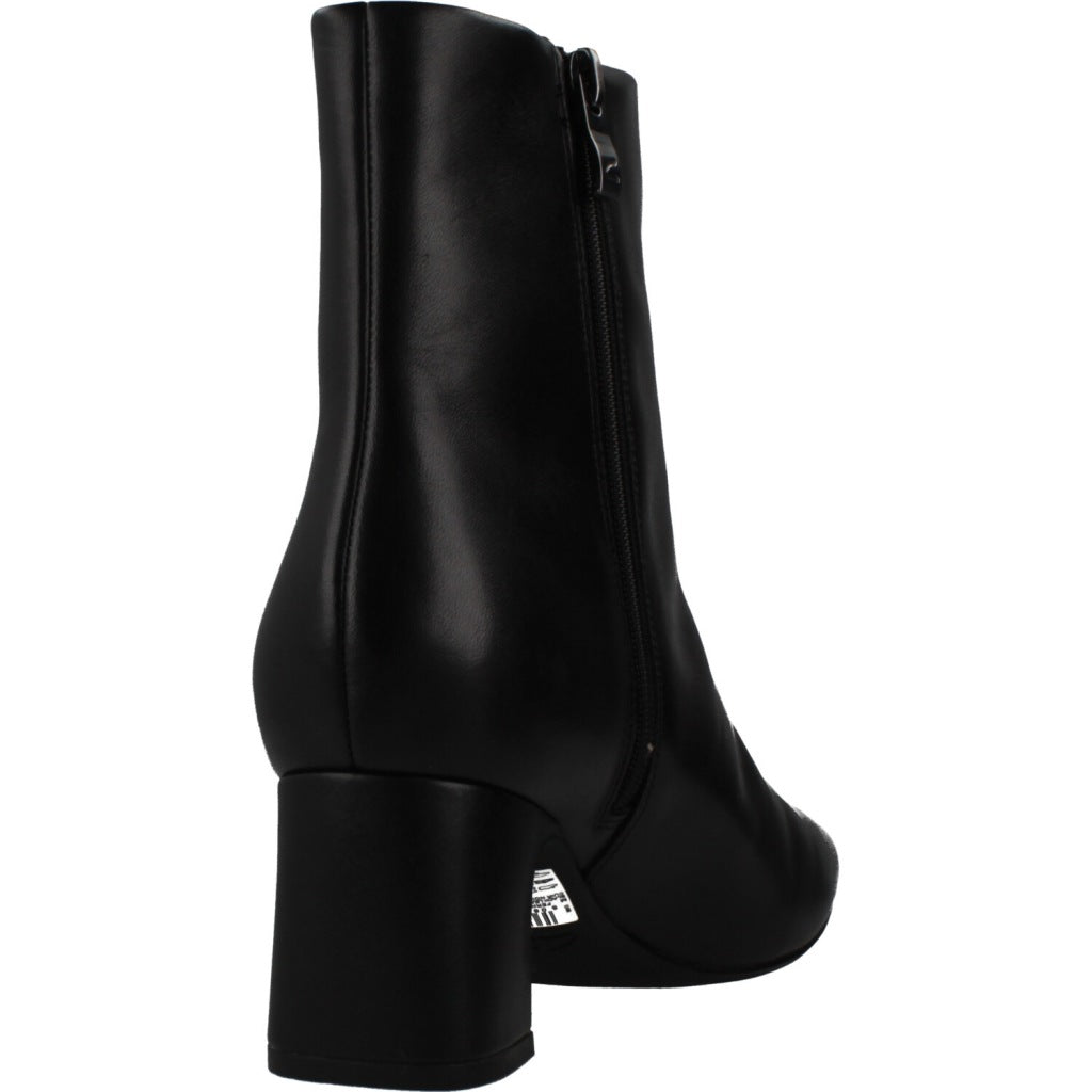 CLARKS FERNIE ZIP en color NEGRO (3)