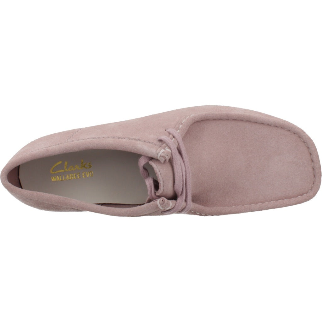 CLARKS WALLABEE EVO en color ROSA (7)