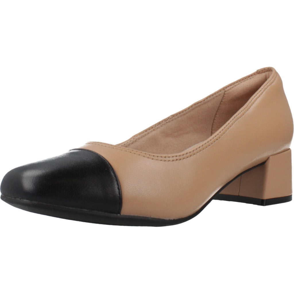 CLARKS IRIDESSA MAY en color BEIS (1)