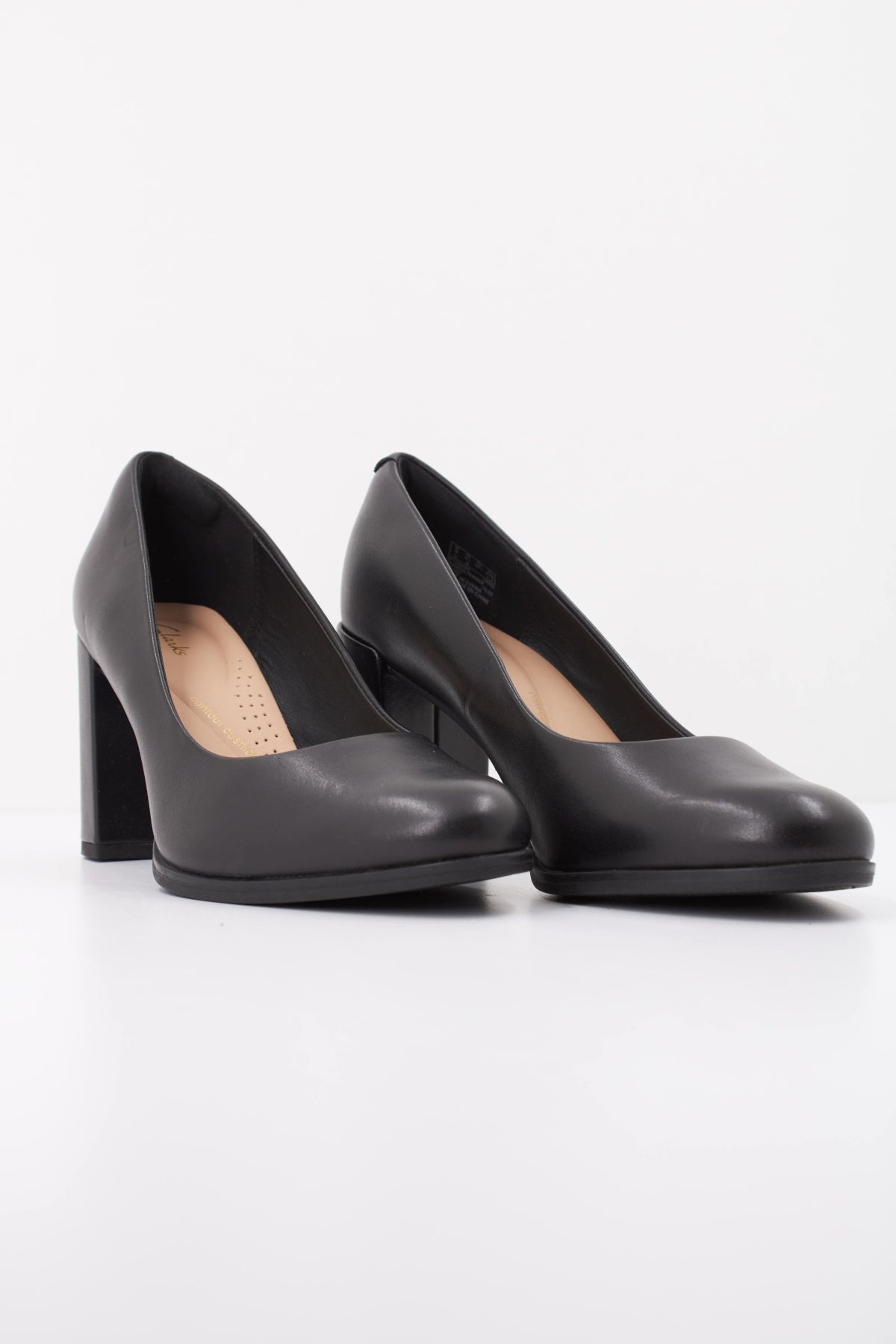 CLARKS FREVA COURT en color NEGRO (2)