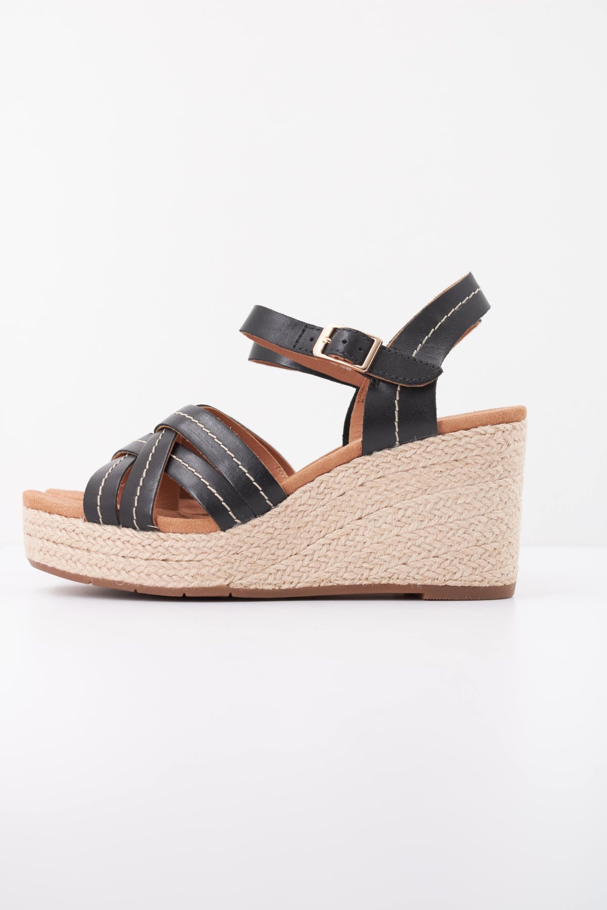 CLARKS SABINA STRAP en color NEGRO (6)