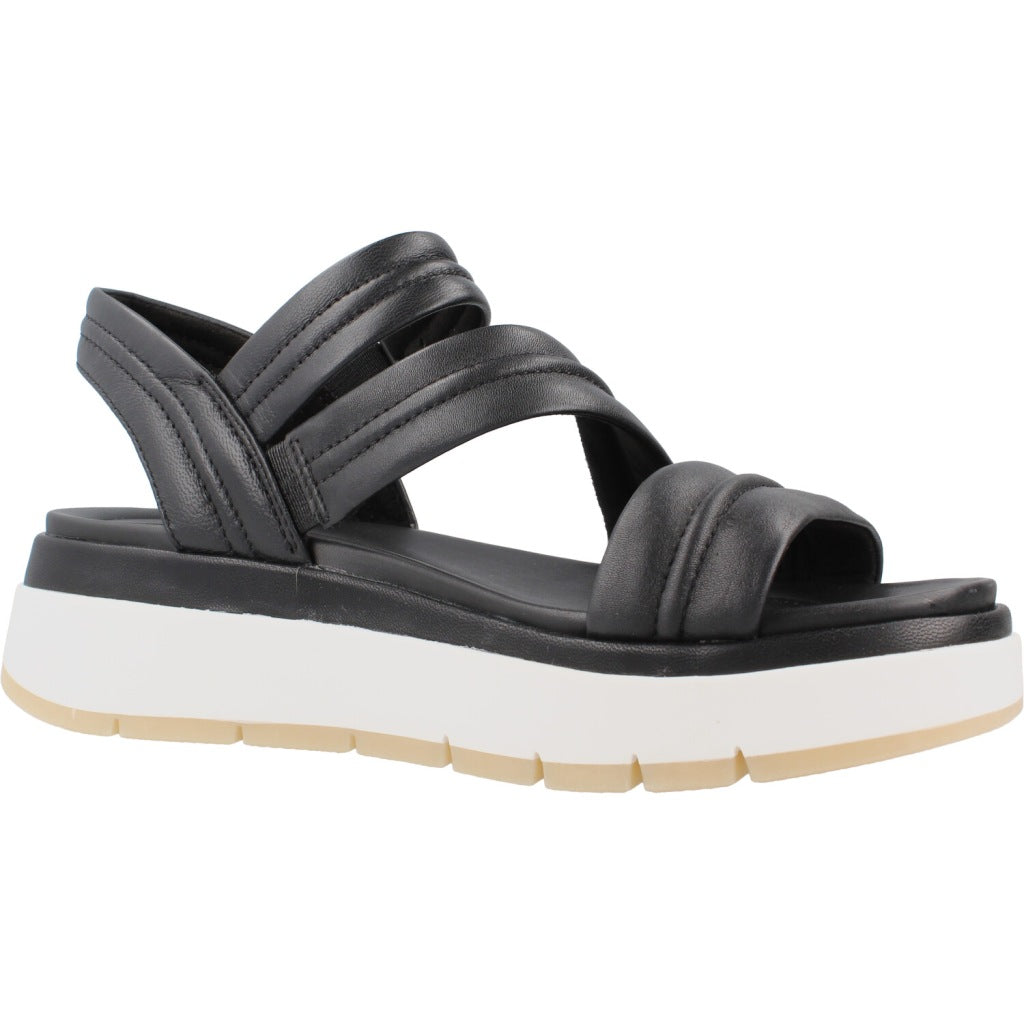 CLARKS TUSCAN STRAP en color NEGRO (5)