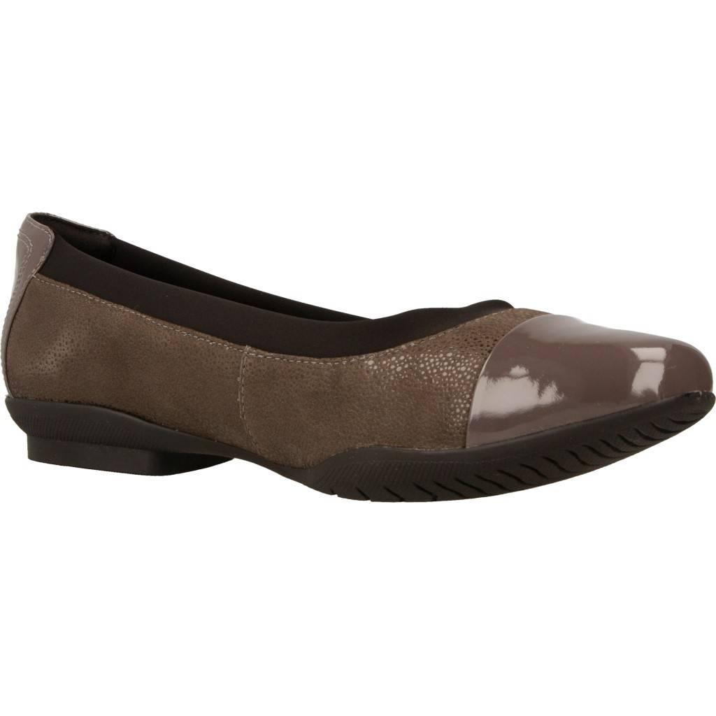 CLARKS NEENAH GARDEN DARK en color GRIS (5)