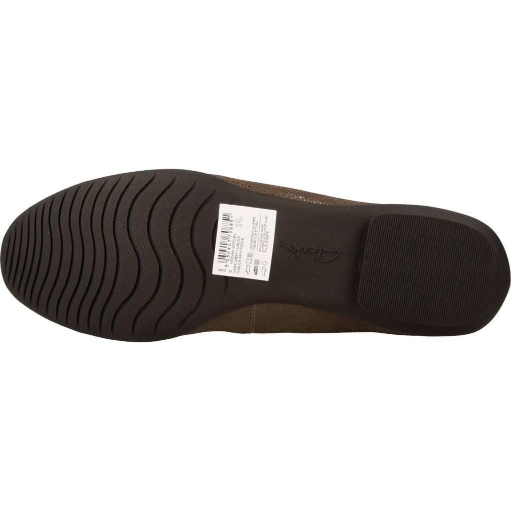 CLARKS NEENAH GARDEN DARK en color GRIS (7)