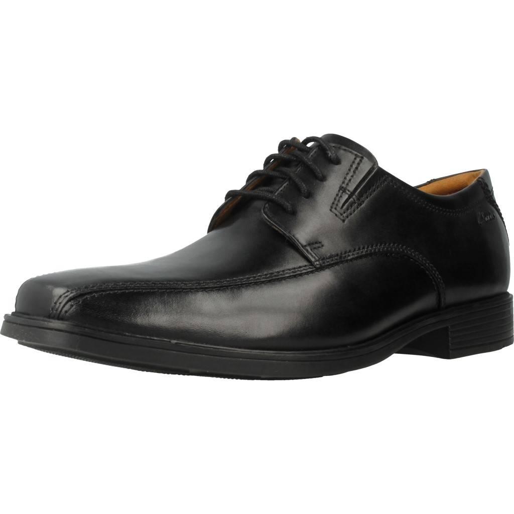 CLARKS TILDEN WALK en color NEGRO (1)