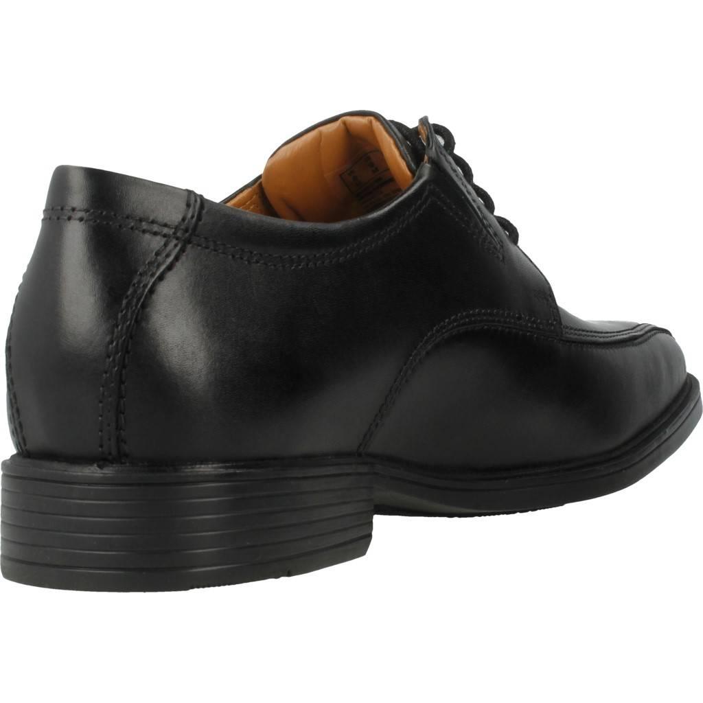 CLARKS TILDEN WALK en color NEGRO (3)