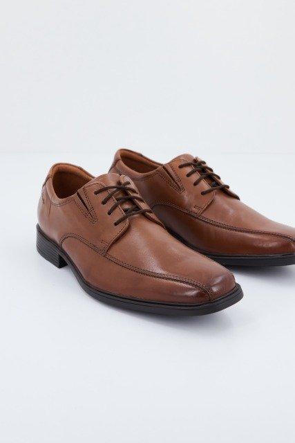 CLARKS TILDEN WALK en color MARRON (1)