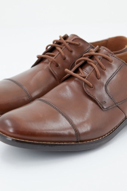 CLARKS BECKEN CAP en color MARRON (2)