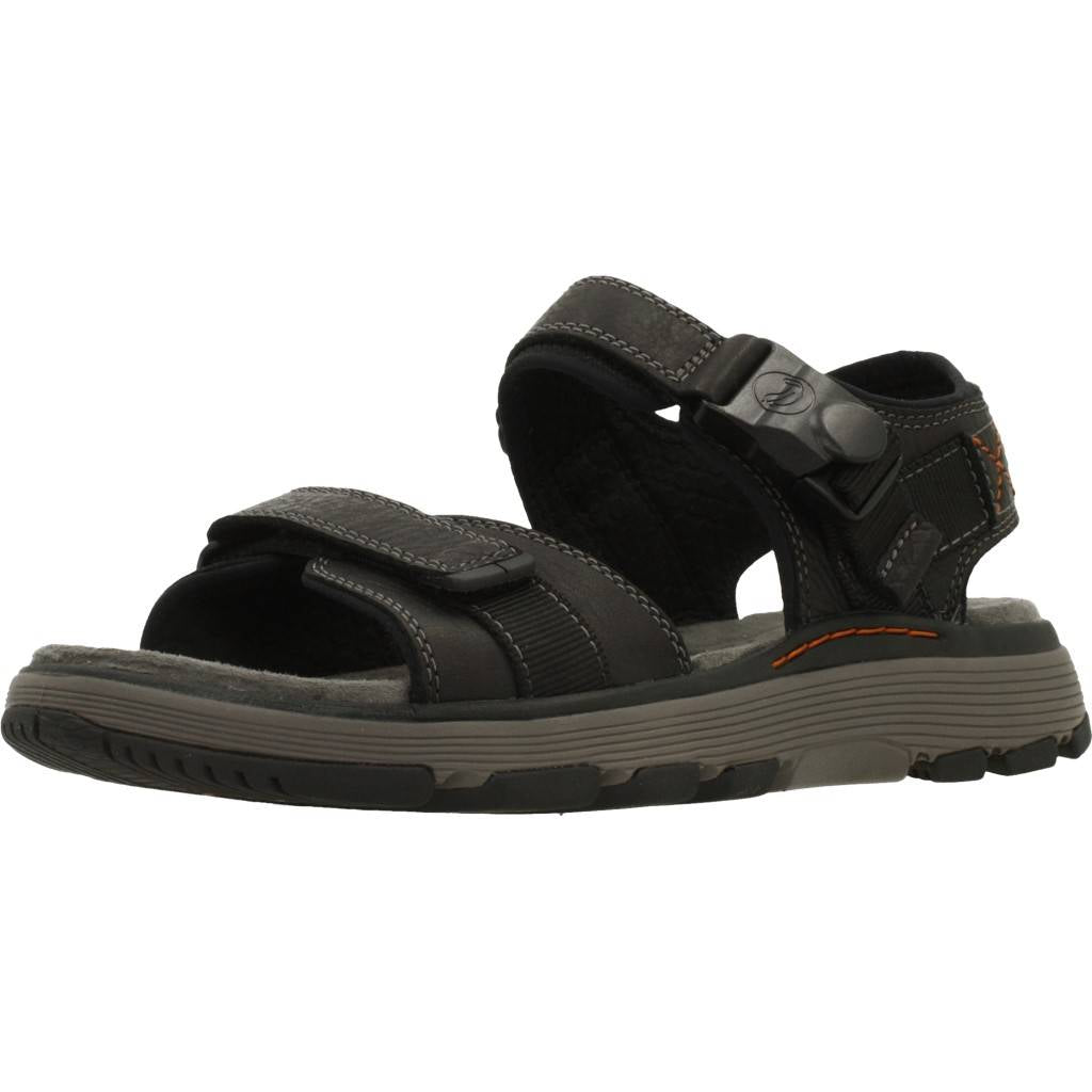 CLARKS UN TREK PART BLACK LEATHER en color NEGRO (1)