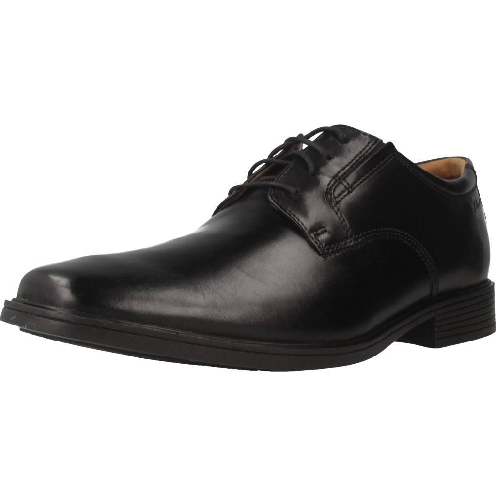 CLARKS TILDEN PLAIN en color NEGRO (1)