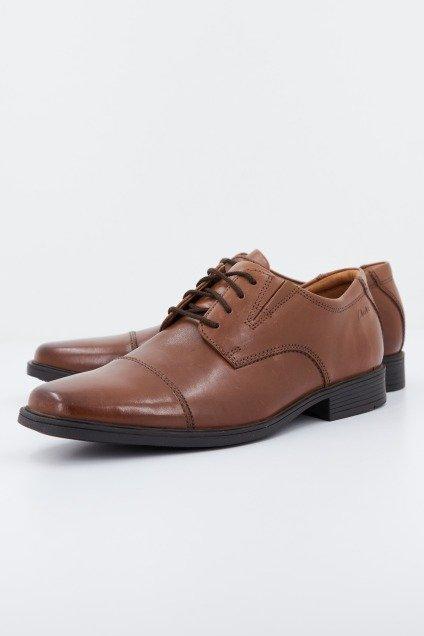 CLARKS TILDEN CAP DARK en color MARRON (1)