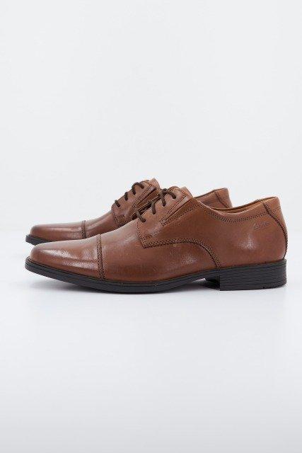 CLARKS TILDEN CAP DARK en color MARRON (2)