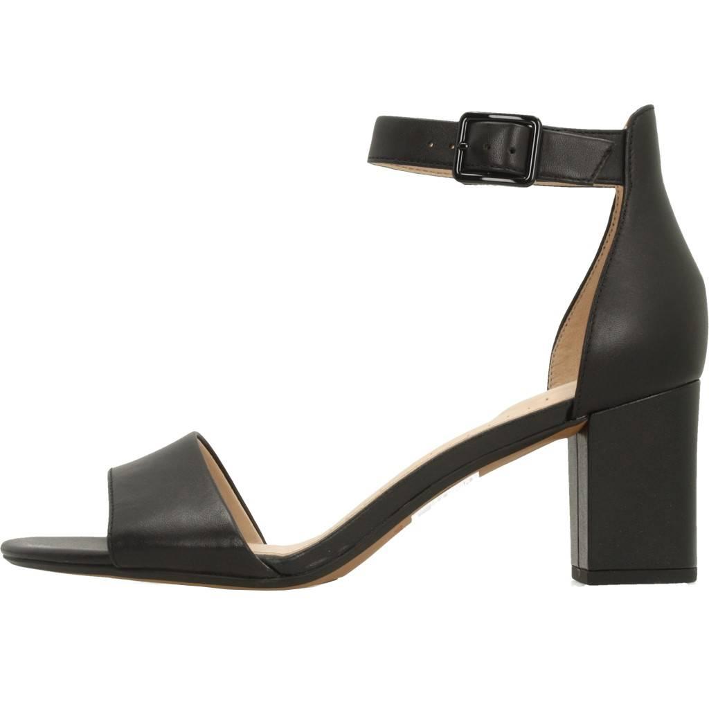 CLARKS en color NEGRO (2)