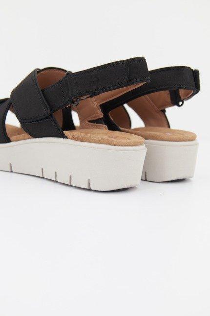 CLARKS UN KARELY DEW BLACK NUBUCK en color NEGRO (3)