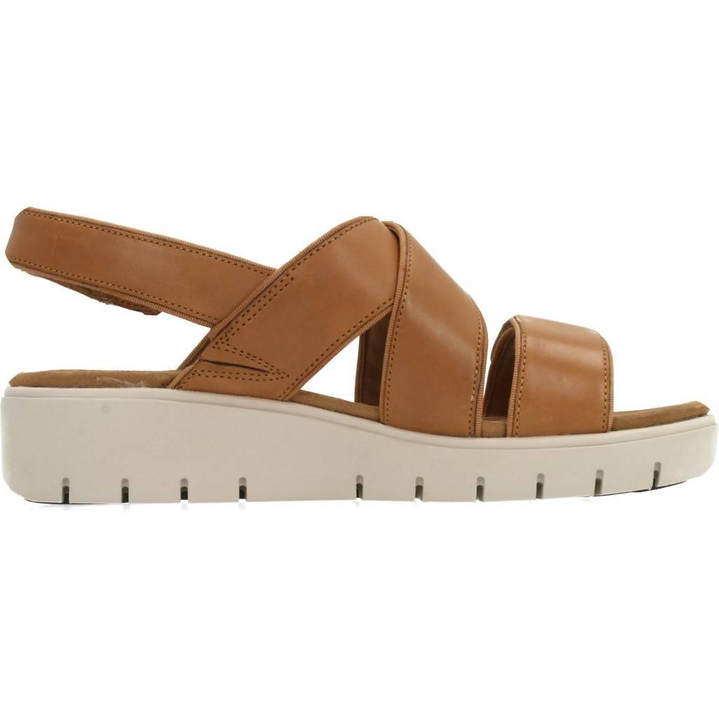 CLARKS UN KARELY DEW LIGHT TAN LE en color MARRON (4)