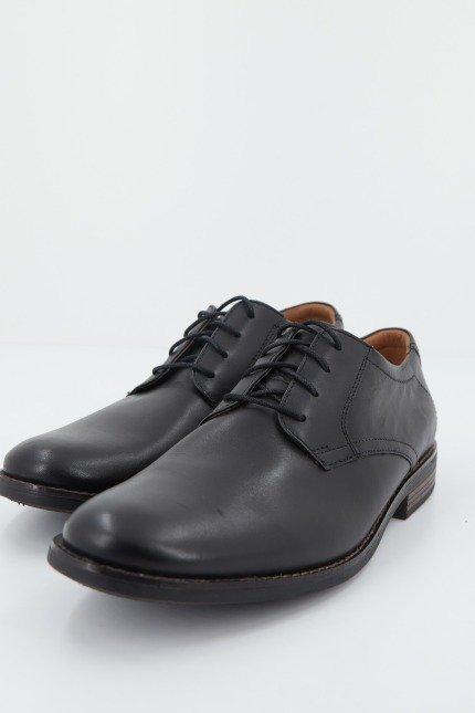 CLARKS BECKEN LACE en color NEGRO (3)