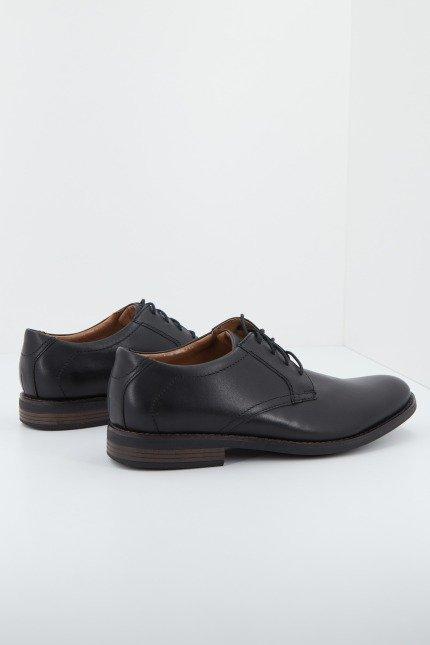CLARKS BECKEN LACE en color NEGRO (4)