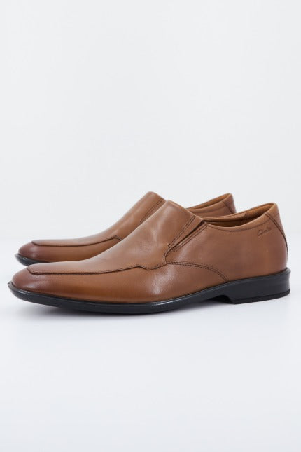 CLARKS BENSLEY STEP en color MARRON CLARO (1)
