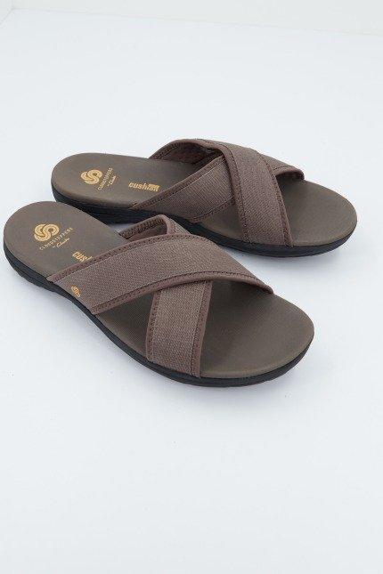 CLARKS STEP BEAT SAIL BROWN en color MARRON (3)