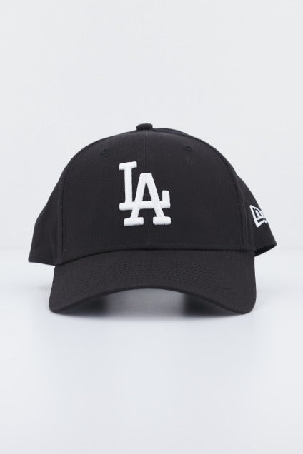 NEW ERA LEAGUE ESSENTIAL FORTY LO en color NEGRO (1)